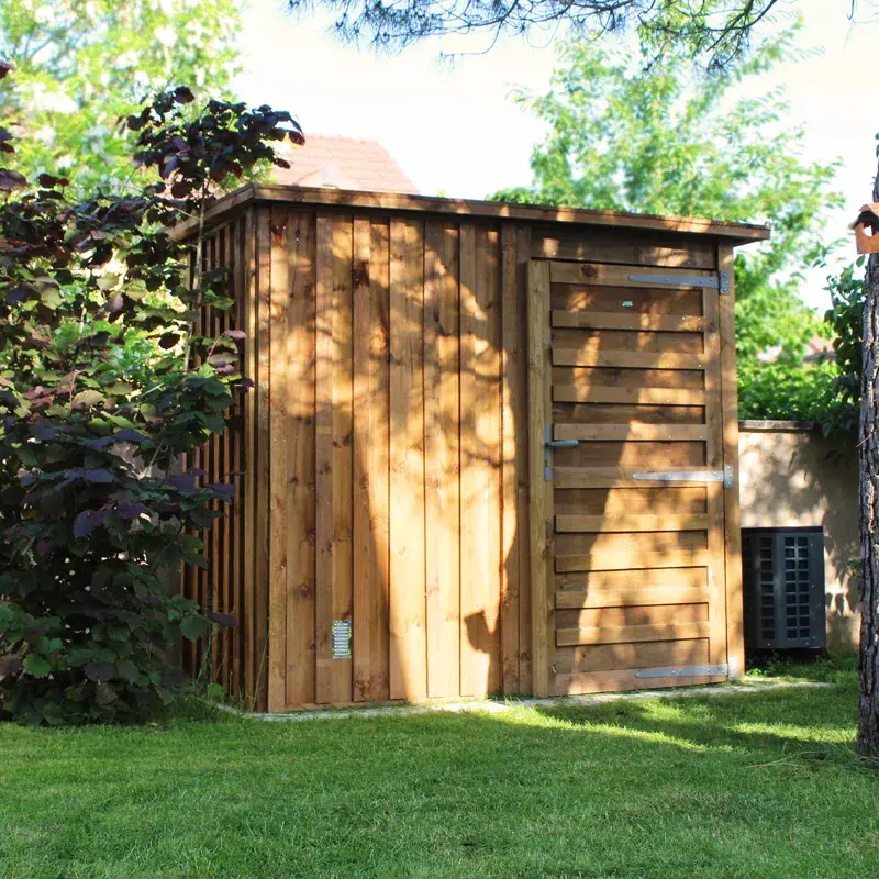 Abri bois local technique piscine pompe a chaleur