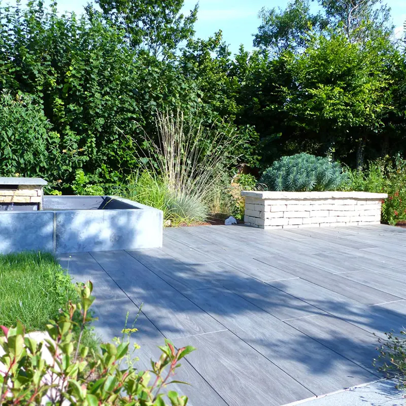 Terrasse gres ceram bois bassin